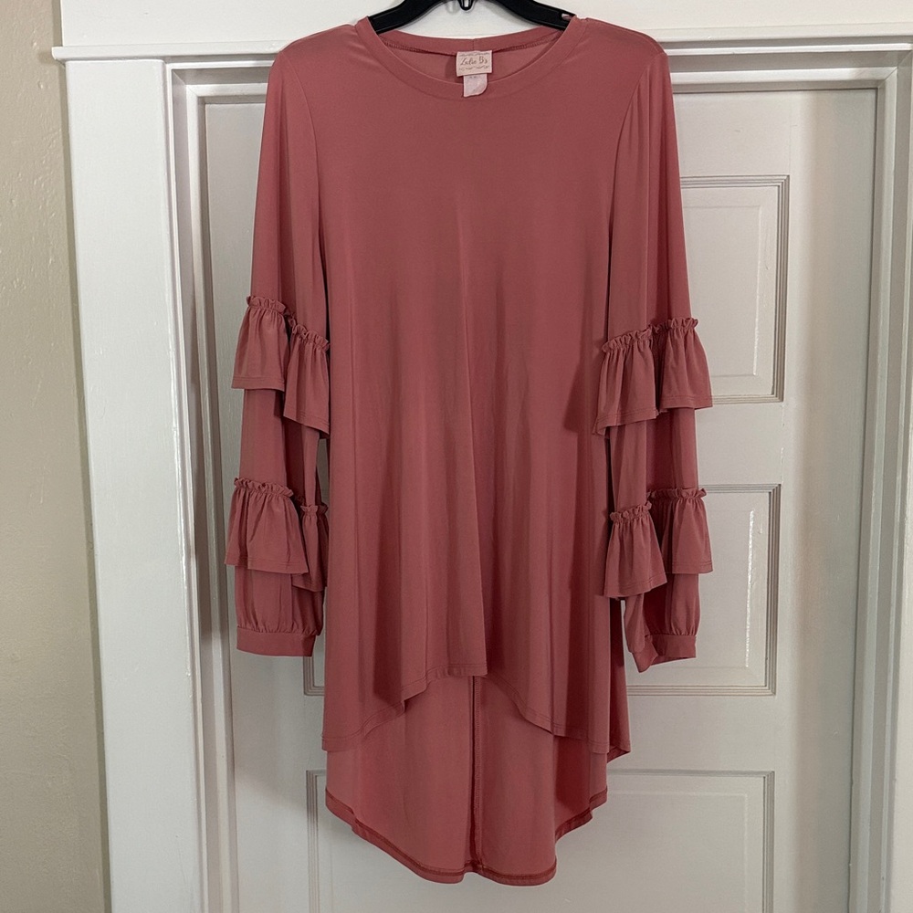Zadie B’s Elegant Pink Mauve Ruffled Sleeve Tunic Top Hi Lo Sz Medium